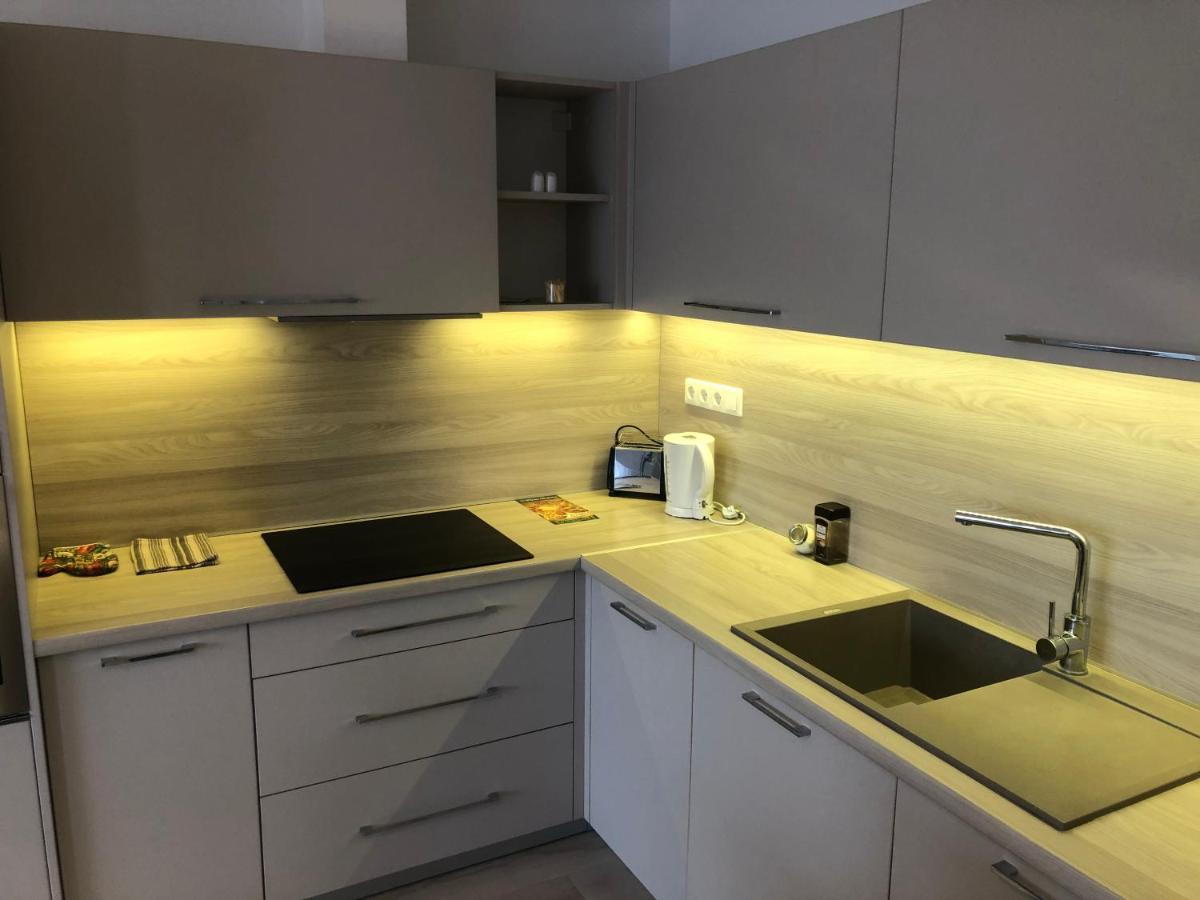 Diamond Apartman Debrecen Esterno foto
