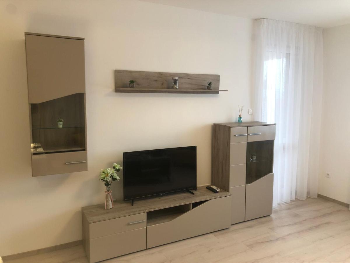 Diamond Apartman Debrecen Esterno foto