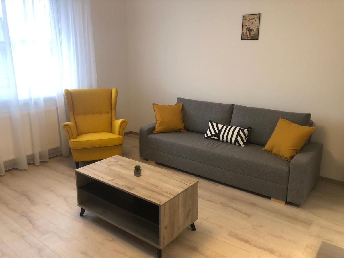 Diamond Apartman Debrecen Esterno foto