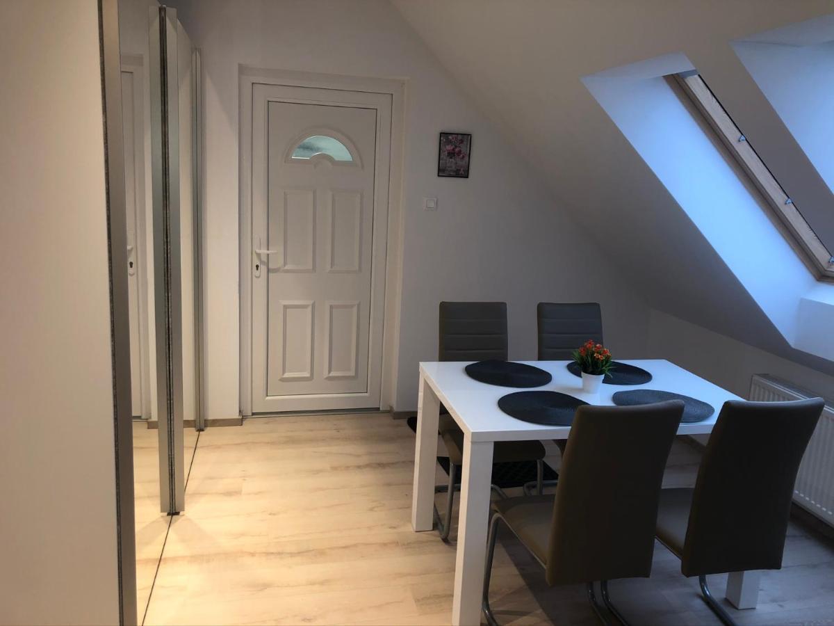 Diamond Apartman Debrecen Esterno foto